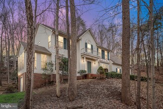 12800 Willow Point Dr, Fredericksburg, VA 22408