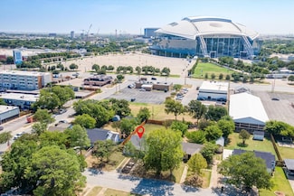 833 Roosevelt St, Arlington, TX 76011
