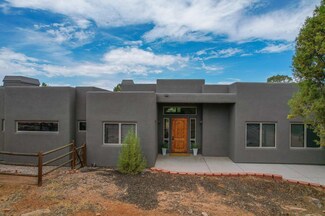 553 N Pinion Hills Dr, Dammeron Valley, UT 84783