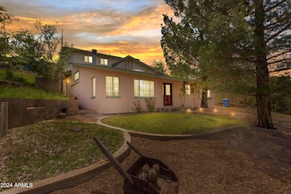 706 Shattuck St, Bisbee, AZ 85603