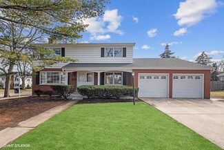 404 W Franklin St, Wheaton, IL 60187