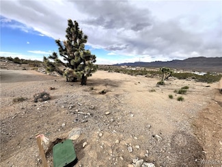 145 E Yates Dr, Meadview, AZ 86444