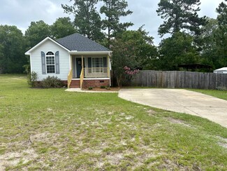 119 Peachtree St, Gilbert, SC 29054