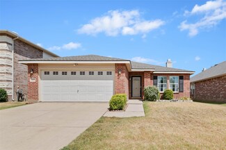 6117 English Saddle Ln, Denton, TX 76210