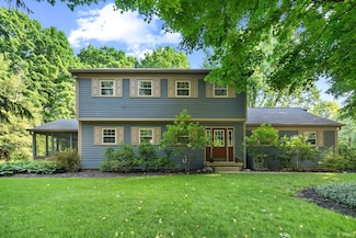 3726 Capilano Dr, West Lafayette, IN 47906