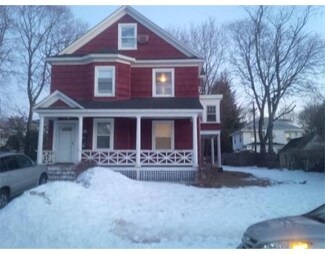 33 Hamilton Ave, Haverhill, MA 01830