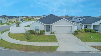 649 Persian Dr, Haines City, FL 33844