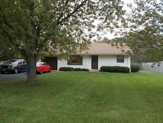 14436 Smith Rd, Lockport, IL 60441