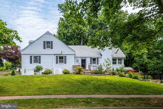 2 Kenton Ct, Silver Spring, MD 20902