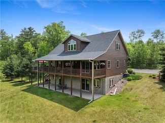 2845 28 11 16 St, Birchwood, WI 54817