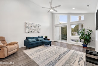 617 Sumter Ave Unit 1, Carolina Beach, NC 28428