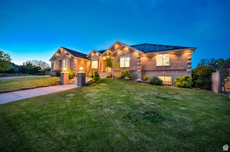 4234 W Swensen Farm Dr, Riverton, UT 84096