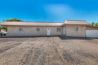 115 Dallas St SE, Albuquerque, NM 87108
