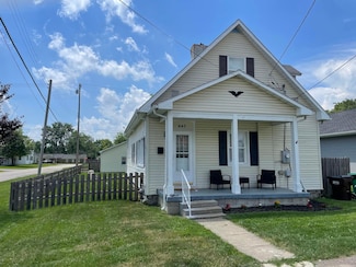 647 Harrison St, Washington Court House, OH 43160