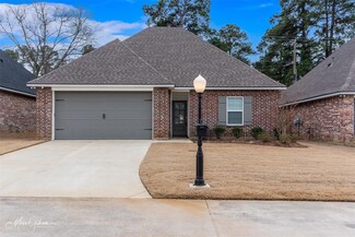 367 Mousse Ruelle Dr, Shreveport, LA 71106