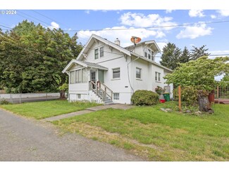 1825 Mountain View Ln, Forest Grove, OR 97116