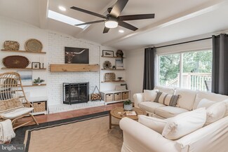 9 Tinder Box Terrace, Marlton, NJ 08053