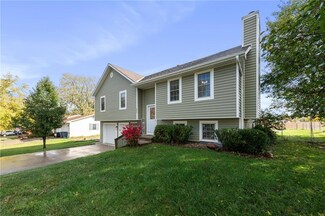 605 Harris Ln, Cameron, MO 64429