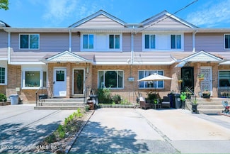731 Barlow Ave, Staten Island, NY 10312