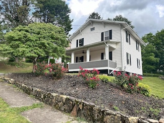 607 Shenandoah Ave, Bluefield, WV 24701