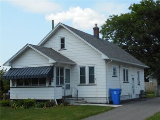 32 Whiteford Rd, Rochester, NY 14620