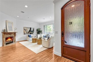 11145 Sunshine Terrace Unit 2, Studio City, CA 91604