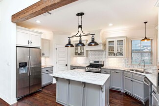 327 Benjamin St, New Roads, LA 70760