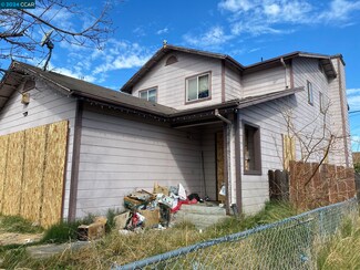 1347 106th Ave, Oakland, CA 94603