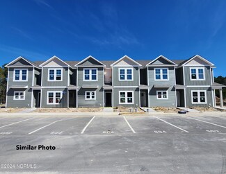 199 Loren Rd, Hubert, NC 28539