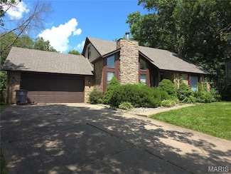 2217 Wendy Way Dr, Belleville, IL 62221
