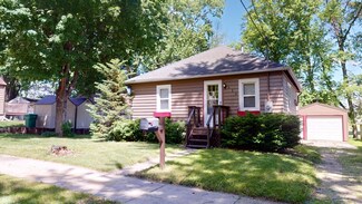229 S 5th Ave, Albert Lea, MN 56007