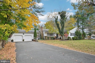 12 Jennings Rd, Medford, NJ 08055
