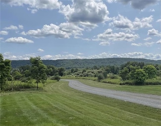 10 Sage Ct, Lehighton, PA 18235
