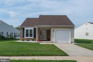 7 Bastian Dr, Mount Laurel, NJ 08054