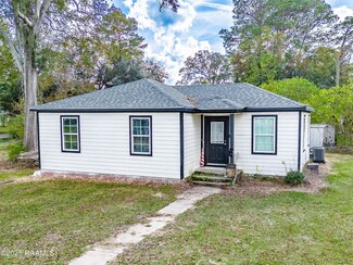 1400 Cherokee Dr, Opelousas, LA 70570