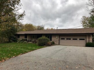 2115 N Private Road 50 E, Centerpoint, IN 47840