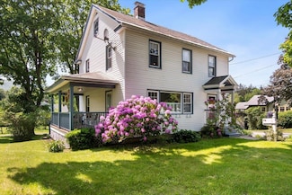 519 South St, Bennington, VT 05201
