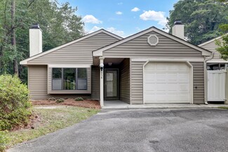958 Birch Creek Dr, Wilmington, NC 28403