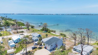 568 S Mccall Rd, Englewood, FL 34223