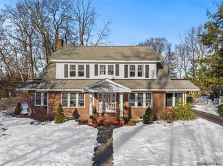 31 Sunnyside Rd, Schenectady, NY 12302