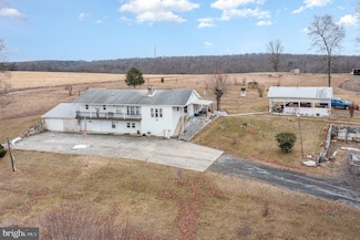 1908 Evans Hollow Rd, Thompsontown, PA 17094