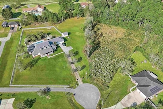 1950 Meander Cir, Cantonment, FL 32533