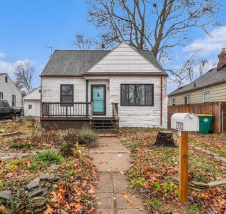 2100 Mckinley Ave, Ypsilanti, MI 48197