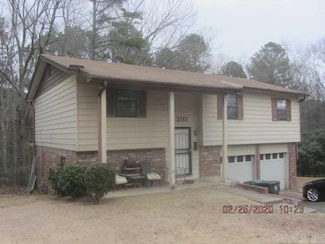 2111 Dorchester Dr, Little Rock, AR 72204