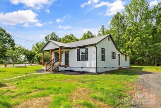 320 E Pine St, Maiden, NC 28650