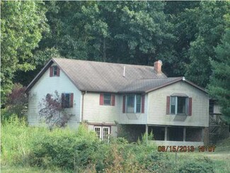 2382 E County Road 100 S, Winslow, IN 47598