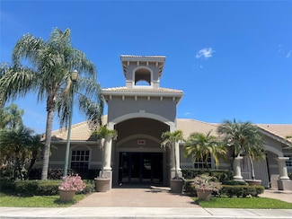 5051 Wiles Rd Unit 201, Coconut Creek, FL 33073