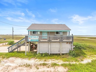 218 Detenbeck Ave, Surfside Beach, TX 77541