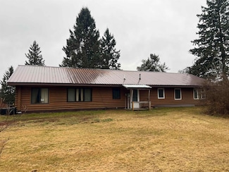 4928 County Road 6, Kettle River, MN 55757