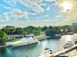 2020 NE 135th St Unit 407, North Miami, FL 33181